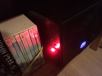 red blinkenlights!