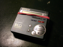 old minidisc player